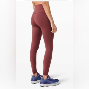 Lululemon Wunder Train size 4